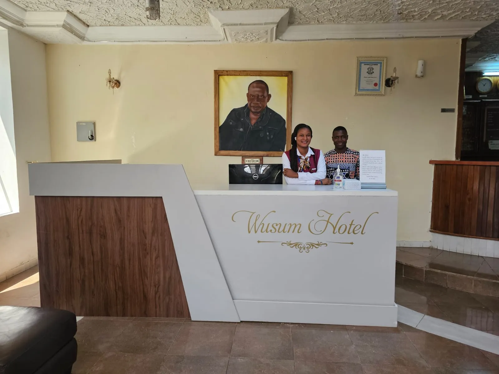 Wusum Hotel Reception